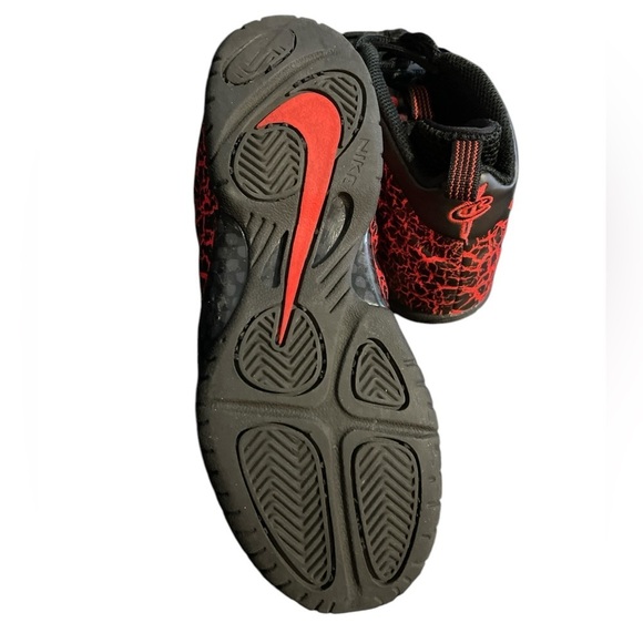 NIKE Little Posite One Lava Kids Foamposite Sneakers - Picture 5 of 5